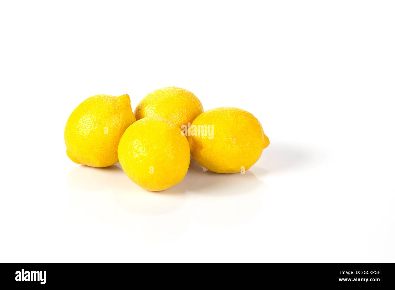 Foto di verdure e frutta su foto di sfondo bianco del giorno. Qualità dell'oca, foto modificabili Foto Stock