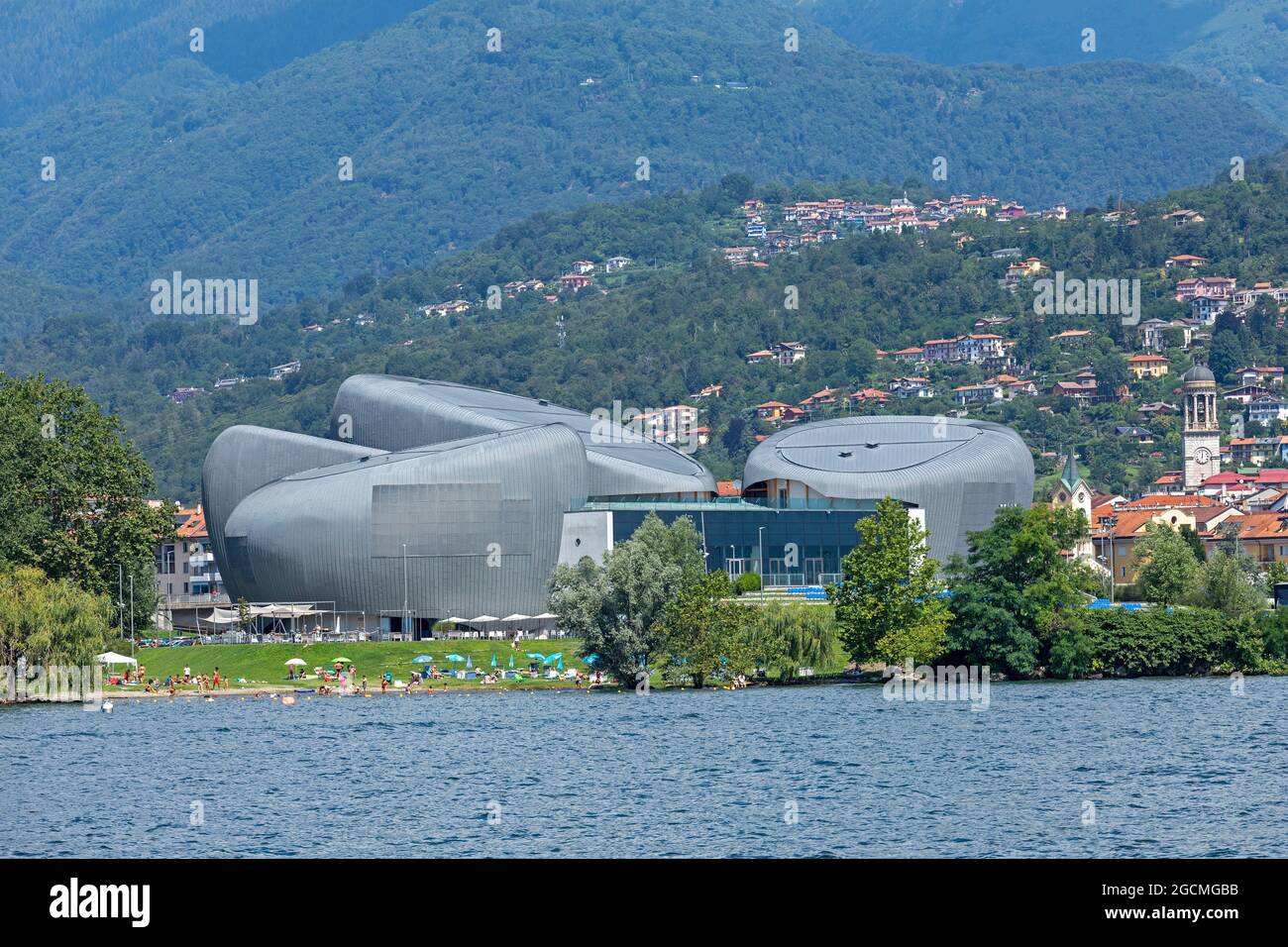 Concessionaria auto, Verbania-Intra, Lago maggiore, Piemonte, Italia Foto Stock