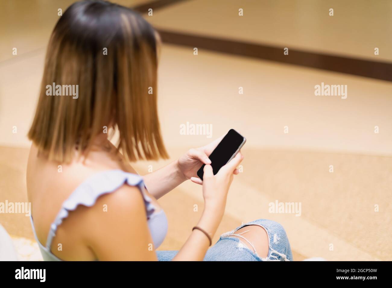 Un fuoco selettivo di immagine ritagliata di un caucasico europeo Foto Stock