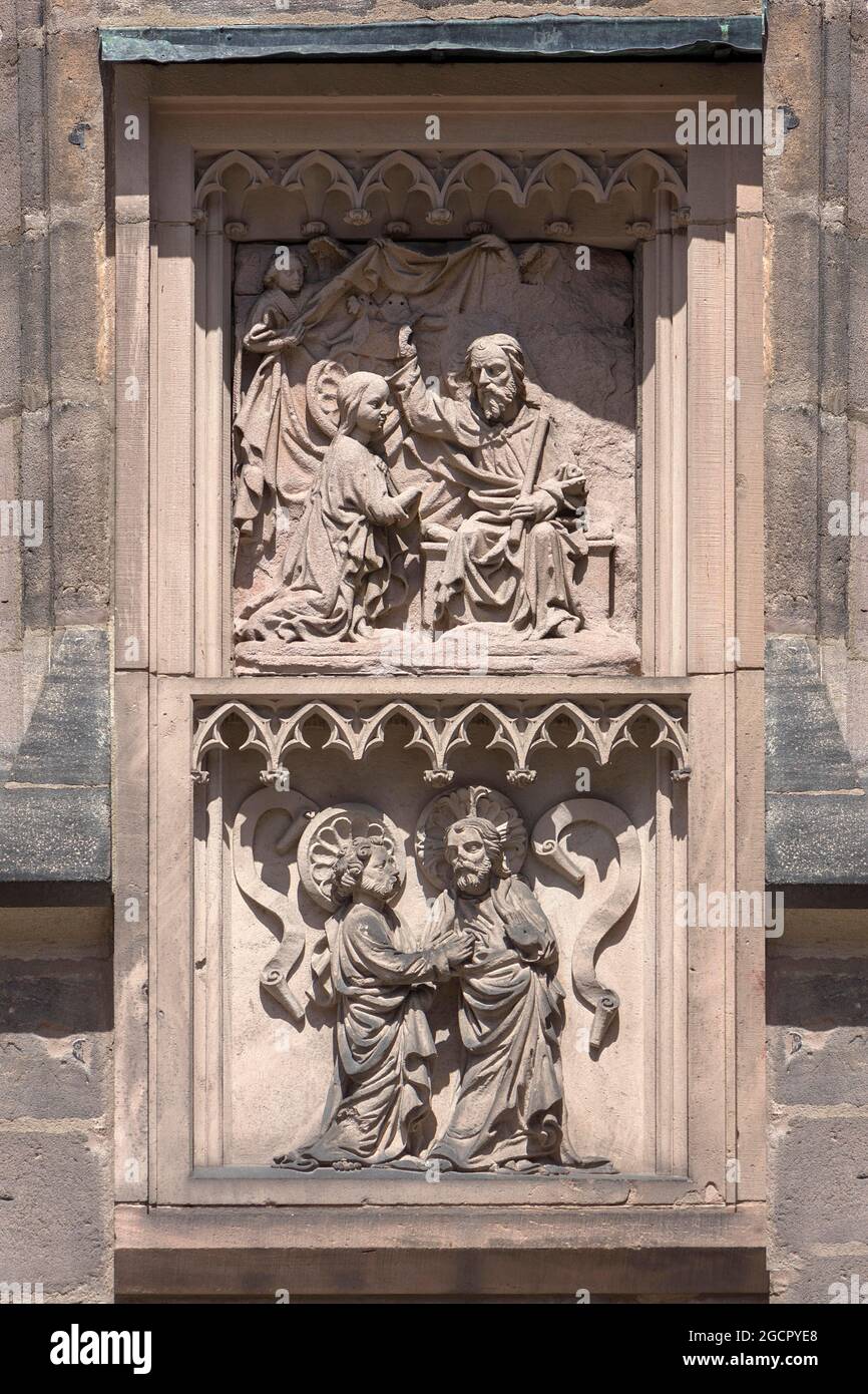 Sculture di santi alla Chiesa di Sebaldo, Norimberga, Franconia media, Baviera, Germania Foto Stock