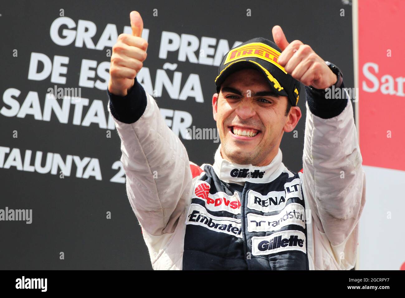 Il vincitore della gara Pastor Maldonado (VEN) Williams festeggia sul podio. Gran Premio di Spagna, domenica 13 maggio 2012. Barcellona, Spagna. Foto Stock