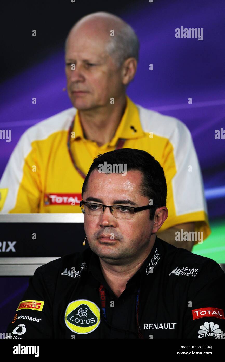 Eric Boullier (fra) Lotus F1 Team Principal e Jean-Michel Jalinier (fra) Renault Presidente alla Conferenza stampa della FIA. Gran Premio d'Australia, venerdì 15 marzo 2013. Albert Park, Melbourne, Australia. Foto Stock