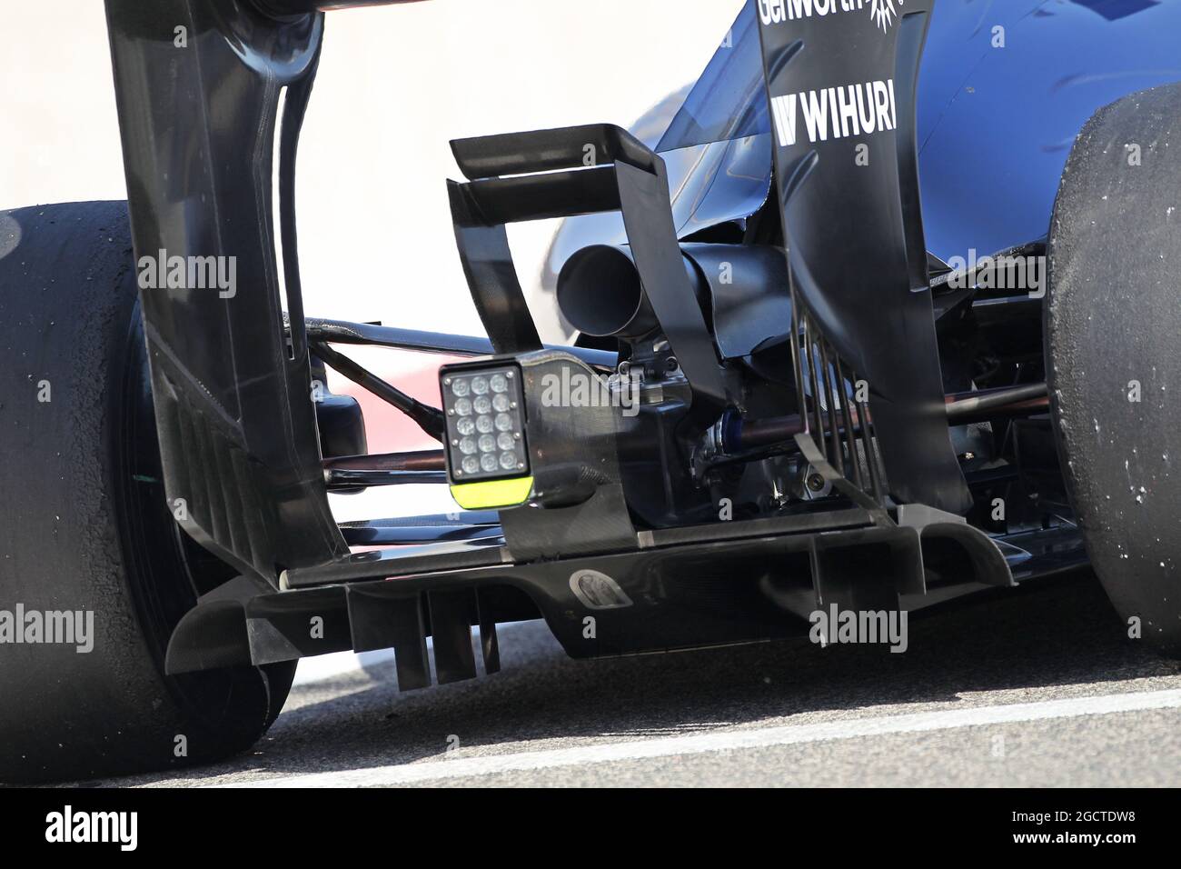 Dettaglio PARAFANGO posteriore e diffusore posteriore Williams FW36. Test di Formula uno, Test del Bahrain uno, giorno tre, venerdì 21 febbraio 2014. Sakhir, Bahrein. Foto Stock