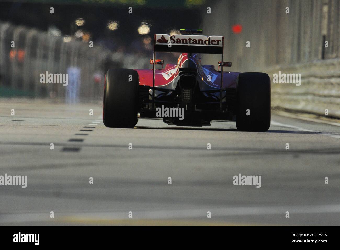 Kimi Raikkonen (fin) Ferrari F14-T. Gran Premio di Singapore, sabato 20 settembre 2014. Circuito Marina Bay Street, Singapore. Foto Stock