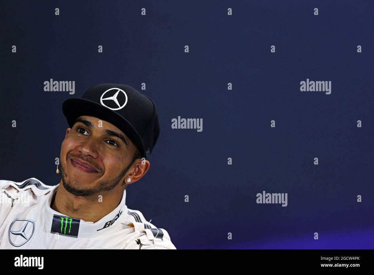 Lewis Hamilton (GBR) Mercedes AMG F1 alla conferenza stampa della FIA. Gran Premio d'Australia, sabato 14 marzo 2015. Albert Park, Melbourne, Australia. Foto Stock