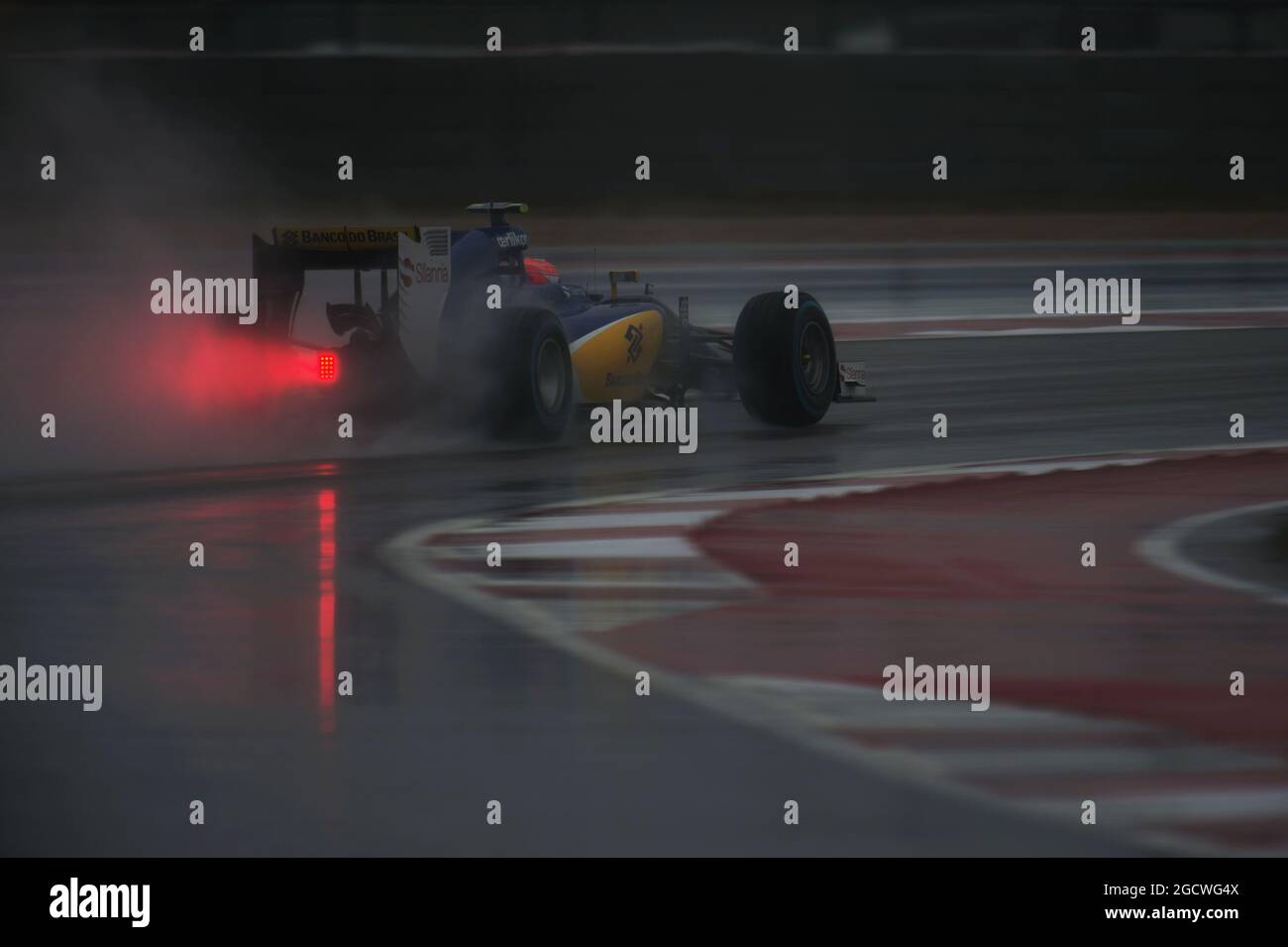 Felipe Nasr (BRA) Sauber C34 nella sessione di qualifica. Gran Premio degli Stati Uniti, domenica 25 novembre 2015. Circuito delle Americhe, Austin, Texas, USA. Foto Stock