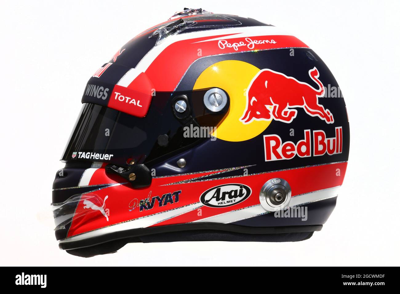 Il casco di Daniil Kvyat (RUS) Red Bull Racing. Gran Premio d'Australia, giovedì 17 marzo 2016. Albert Park, Melbourne, Australia. Foto Stock
