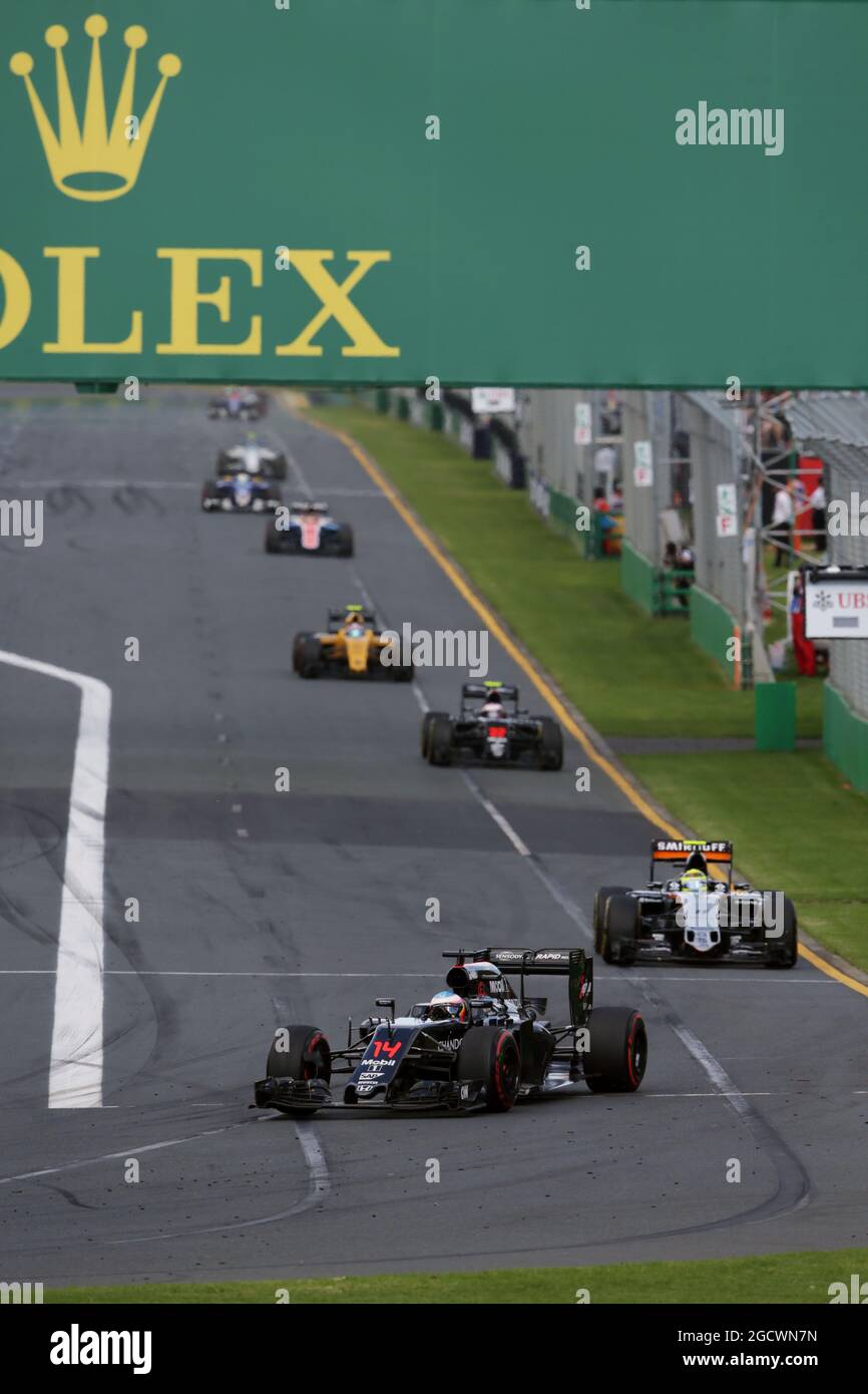 Fernando Alonso (ESP) McLaren MP4-31. Gran Premio d'Australia, domenica 20 marzo 2016. Albert Park, Melbourne, Australia. Foto Stock