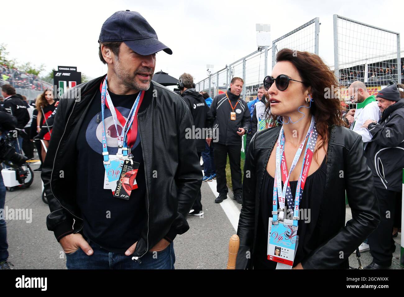 (Da L a R): Javier Bardem (ESP) attore con sua moglie Penelope Cruz (ESP) attrice. Gran Premio del Canada, domenica 12 giugno 2016. Montreal, Canada. Foto Stock