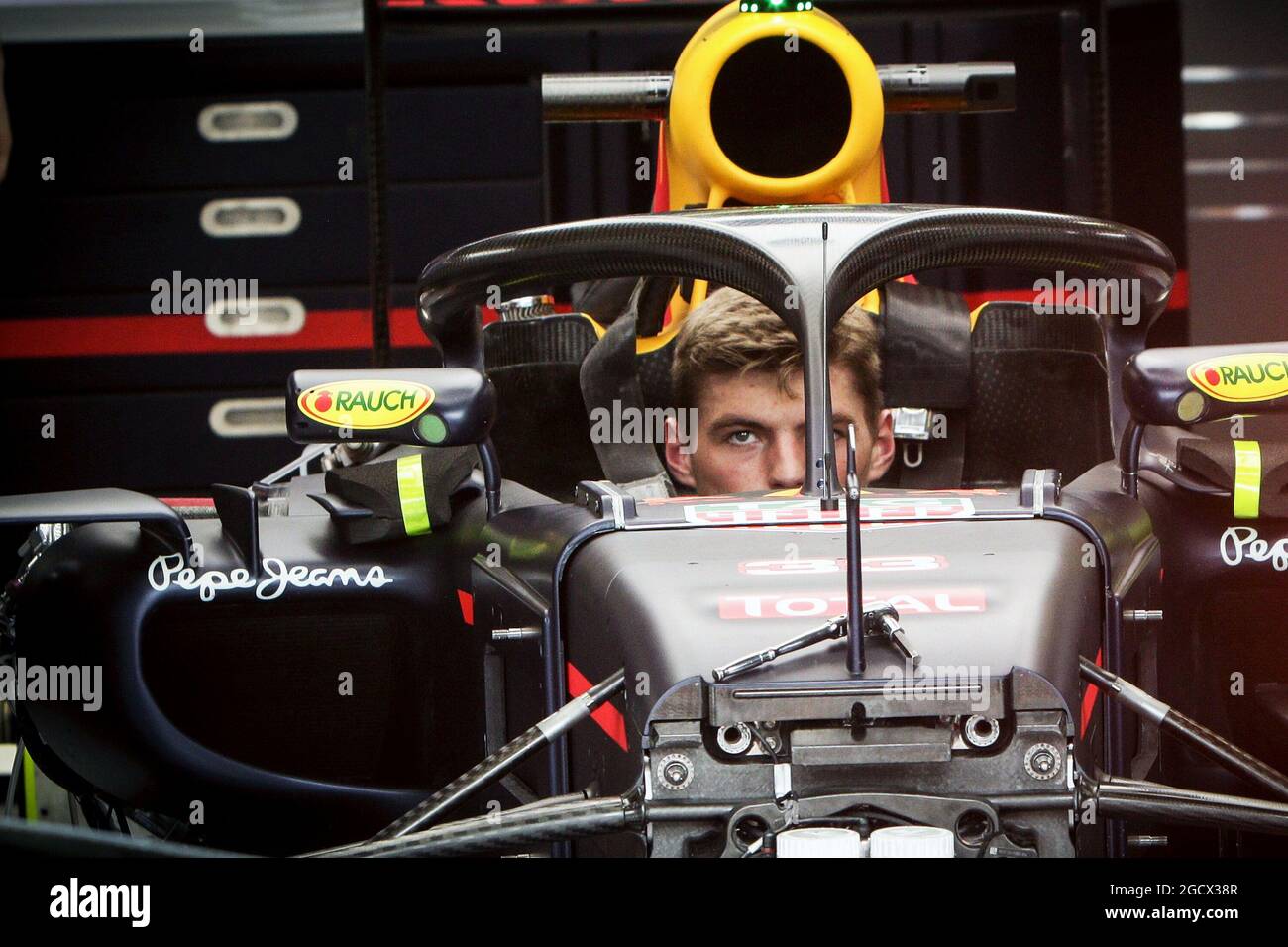 Max Verstappen (NLD) Red Bull Racing RB12 con copertura Halo cockpit. Gran Premio d'Italia, giovedì 1 settembre 2016. Monza Italia. Foto Stock