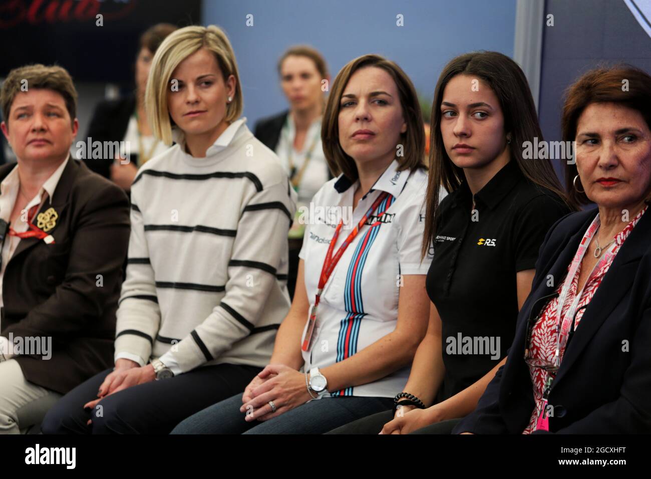 (Da L a R): Kate Beavan, Direttore globale di Formula uno per ospitalità, esperienze e pacchetti; Susie Wolff (GBR); Claire Williams (GBR) Williams Vice Team Principal; Marta Garcia (ESP) Renault Sport Academy driver; e Michelle Mouton (fra) FIA Women in Motorsport Ambassador. Gran Premio di Monaco, sabato 27 maggio 2017. Monte Carlo, Monaco. Foto Stock