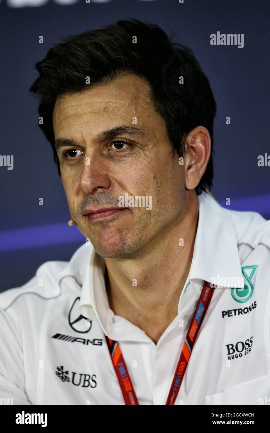 Toto Wolff (GER), azionista e Direttore Esecutivo di Mercedes AMG F1 alla Conferenza stampa della FIA. Gran Premio della Malesia, venerdì 29 settembre 2017. Sepang, Kuala Lumpur, Malesia. Foto Stock
