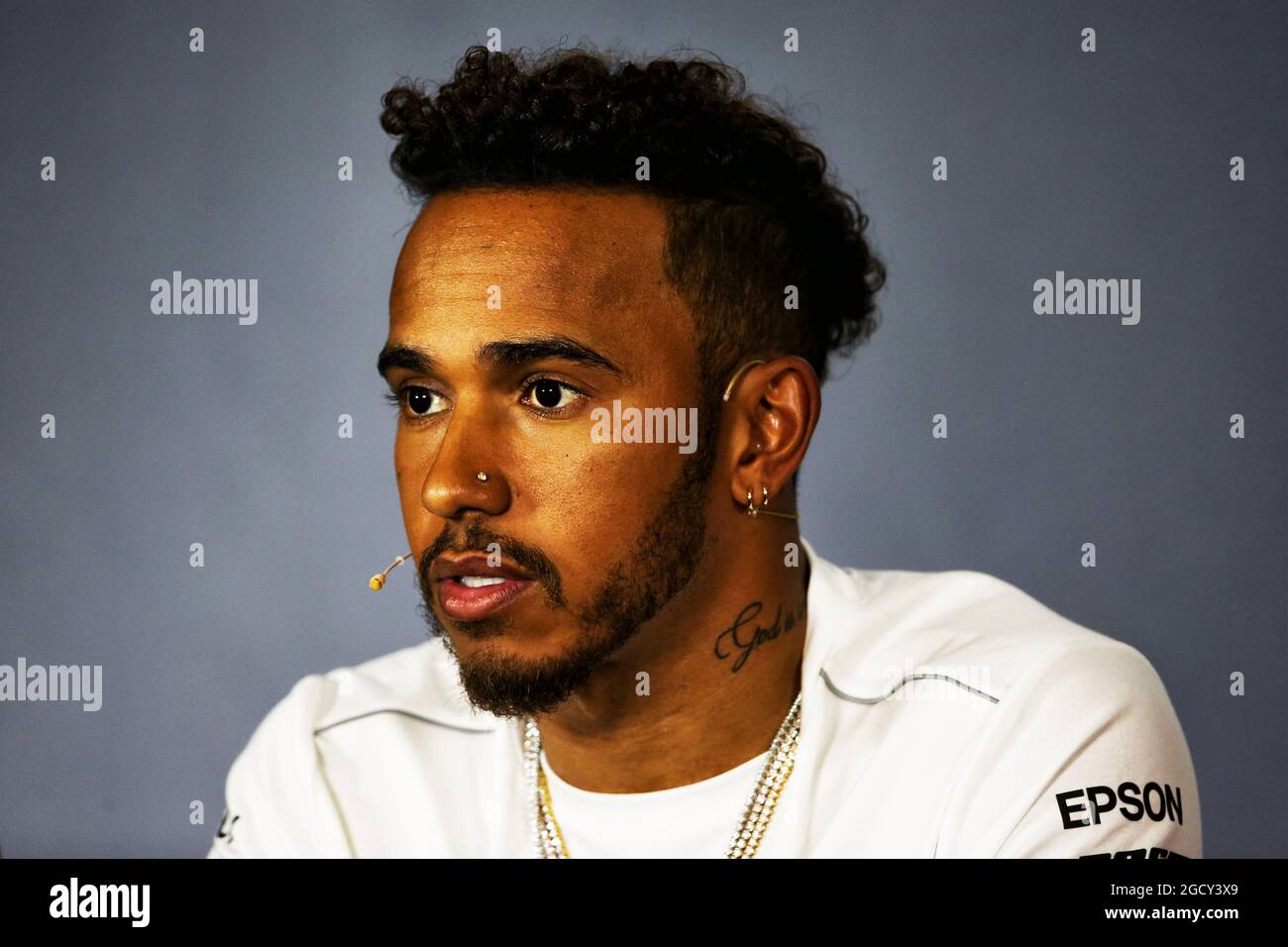 Lewis Hamilton (GBR) Mercedes AMG F1 alla conferenza stampa della FIA. Gran Premio d'Australia, giovedì 22 marzo 2018. Albert Park, Melbourne, Australia. Foto Stock