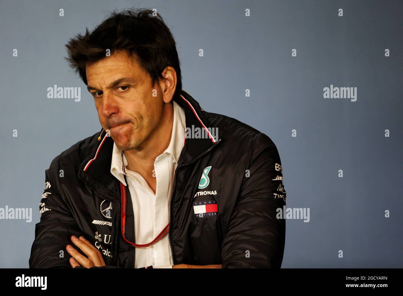 Toto Wolff (GER), azionista e Direttore Esecutivo di Mercedes AMG F1 alla Conferenza stampa della FIA. Gran Premio d'Austria, venerdì 29 giugno 2018. Spielberg, Austria. Foto Stock