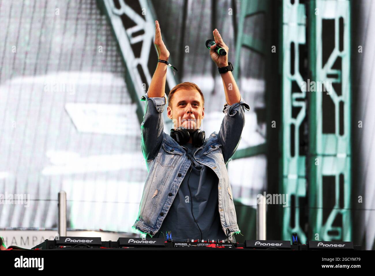 Armin van Buuren (NLD) DJ sul podio. Gran Premio del Messico, domenica 28 ottobre 2018. Città del Messico, Messico. Foto Stock