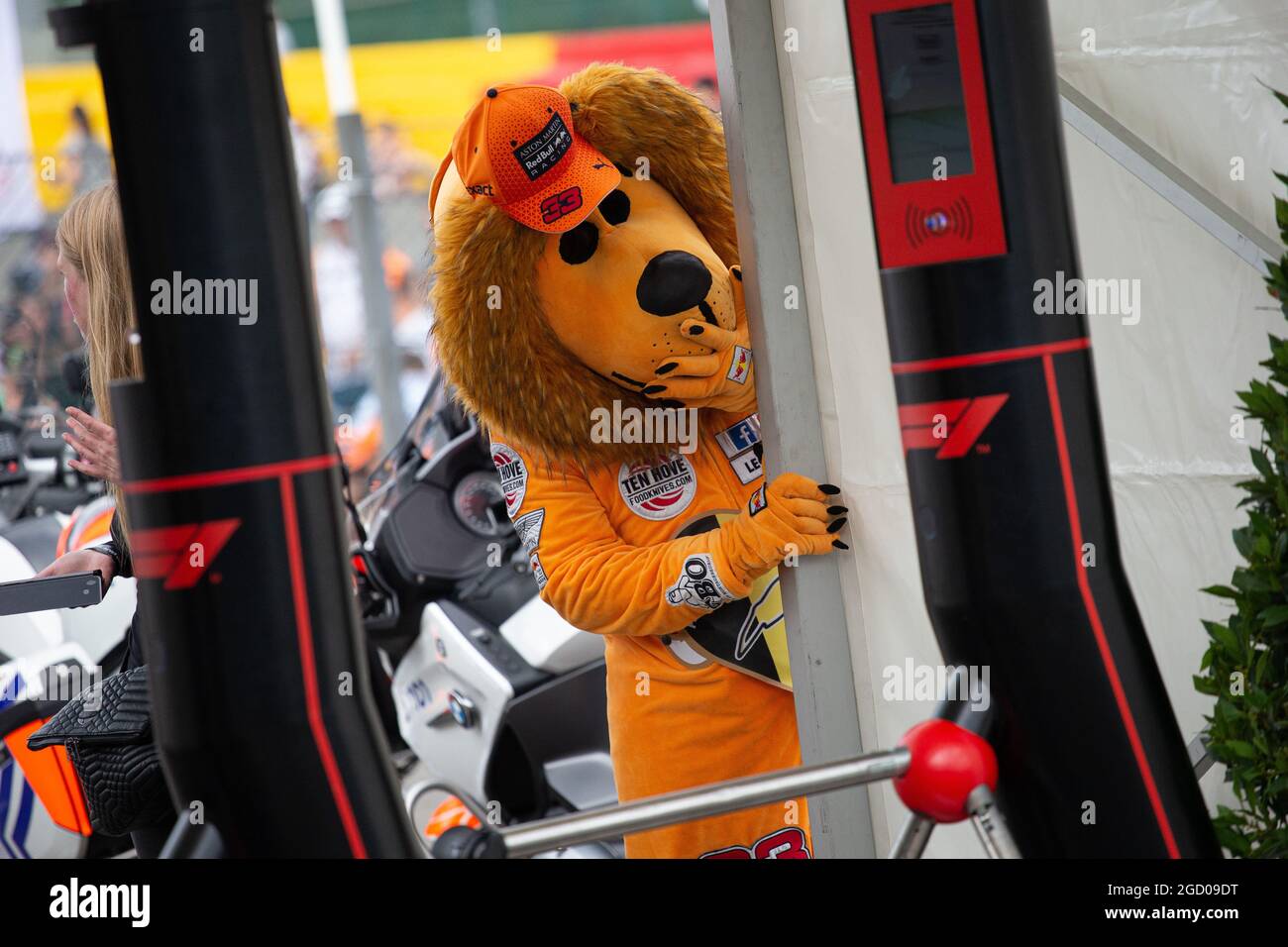 Max Verstappen (NLD) Red Bull Racing tifoso di leoni. Gran Premio del Belgio, giovedì 29 agosto 2019. Spa-Francorchamps, Belgio. Foto Stock