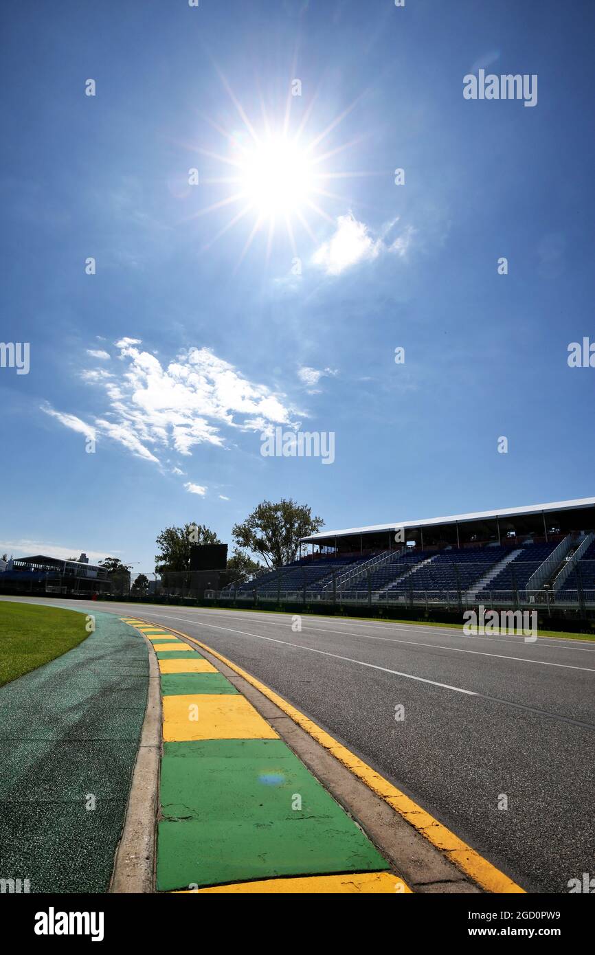 Atmosfera del circuito. Gran Premio d'Australia, mercoledì 11 marzo 2020. Albert Park, Melbourne, Australia. Foto Stock