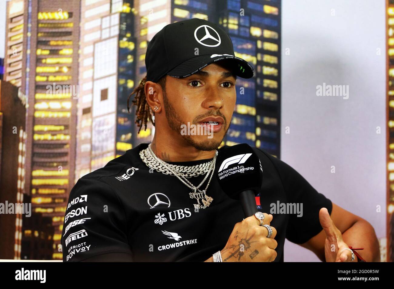 Lewis Hamilton (GBR) Mercedes AMG F1 alla conferenza stampa della FIA. Gran Premio d'Australia, giovedì 12 marzo 2020. Albert Park, Melbourne, Australia. Foto Stock