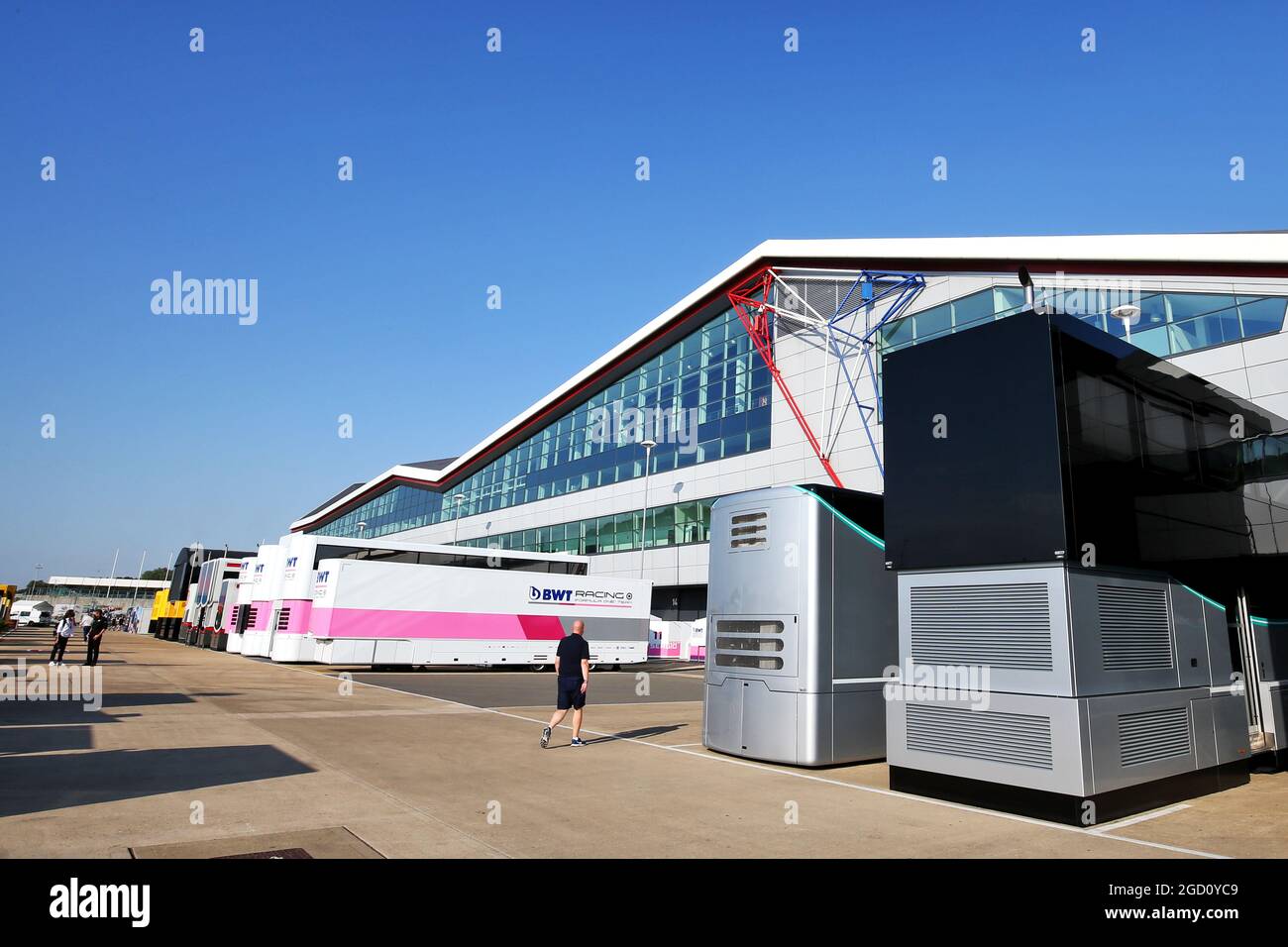 Atmosfera paddock. Gran Premio del 70° anniversario, sabato 8 agosto 2020. Silverstone, Inghilterra. Foto Stock