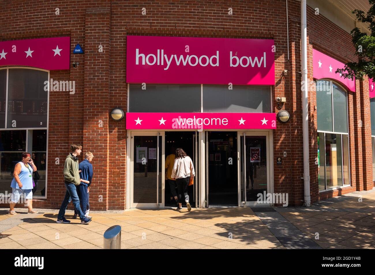 Ingresso all'Hollywood Bowl con persone in attesa di entrare Foto Stock