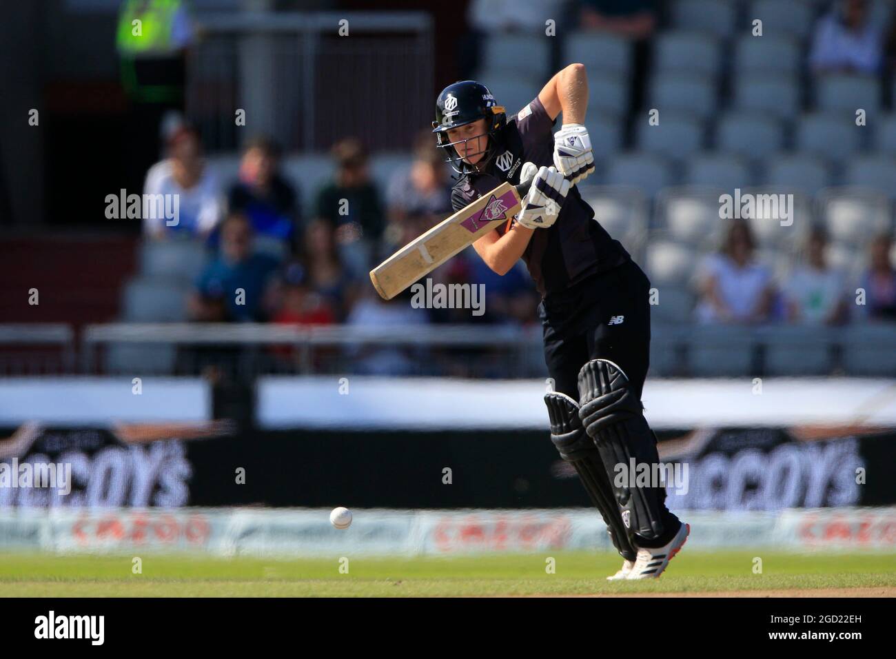 Manchester, Regno Unito. 10 agosto 2021. Emma Lamb batting per gli originali Manchester a Manchester, Regno Unito, il 10/2021. (Foto di Conor Molloy/News Images/Sipa USA) Credit: Sipa USA/Alamy Live News Foto Stock