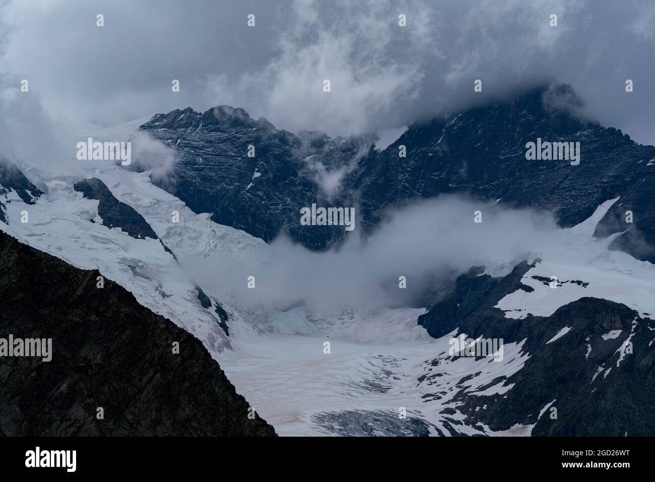 Geografia / viaggio, Svizzera, ghiacciaio Fiescher con carina dell'Eiger, Alpi Bernesi, DIRITTI-AGGIUNTIVI-CLEARANCE-INFO-NON-DISPONIBILE Foto Stock