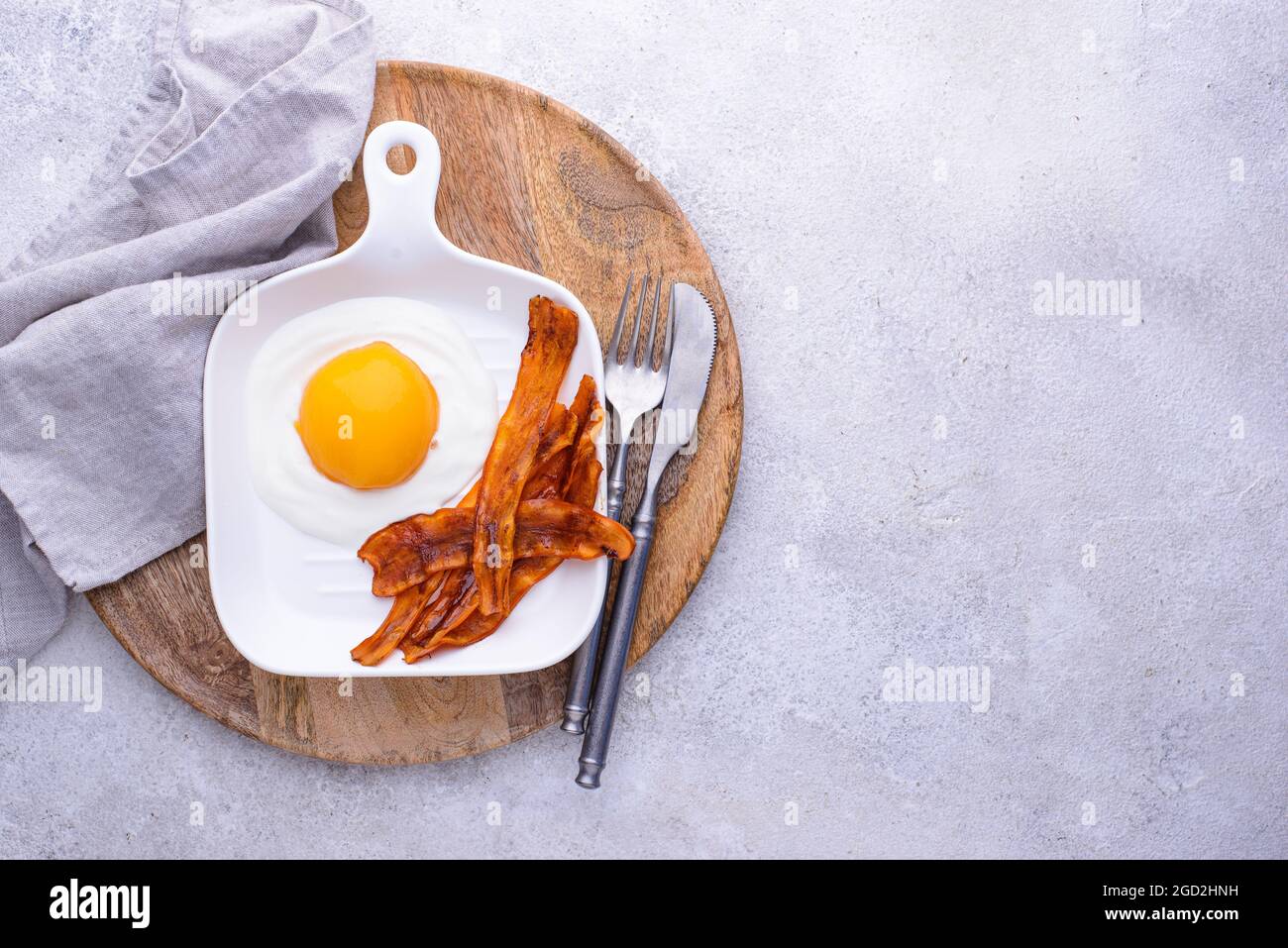 Pancetta di carota e uova di pesca e yogurt. Foto Stock