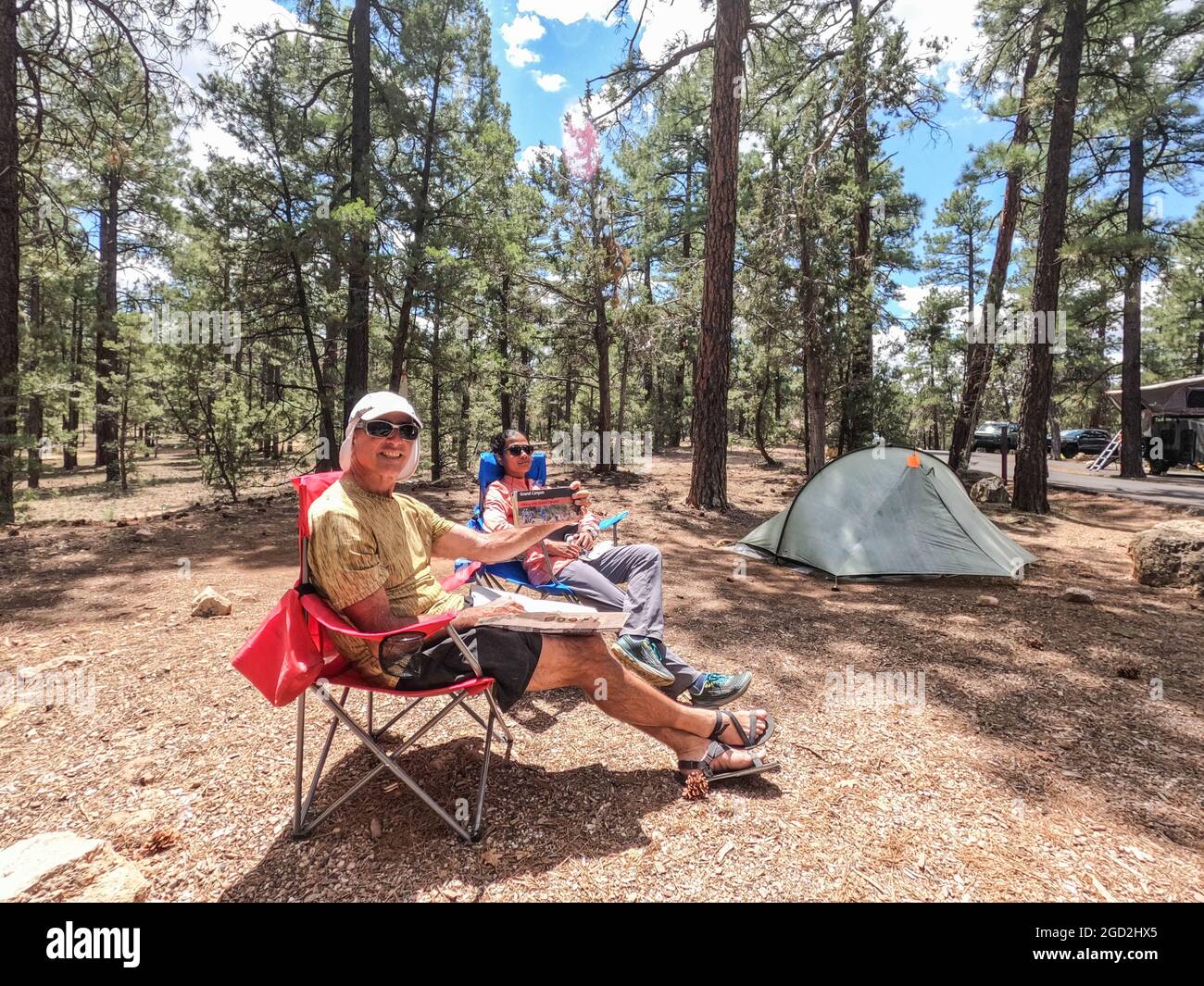 Relax e campeggio a Mather Campground, Grand Canyon National Park, Arizona, Stati Uniti Foto Stock