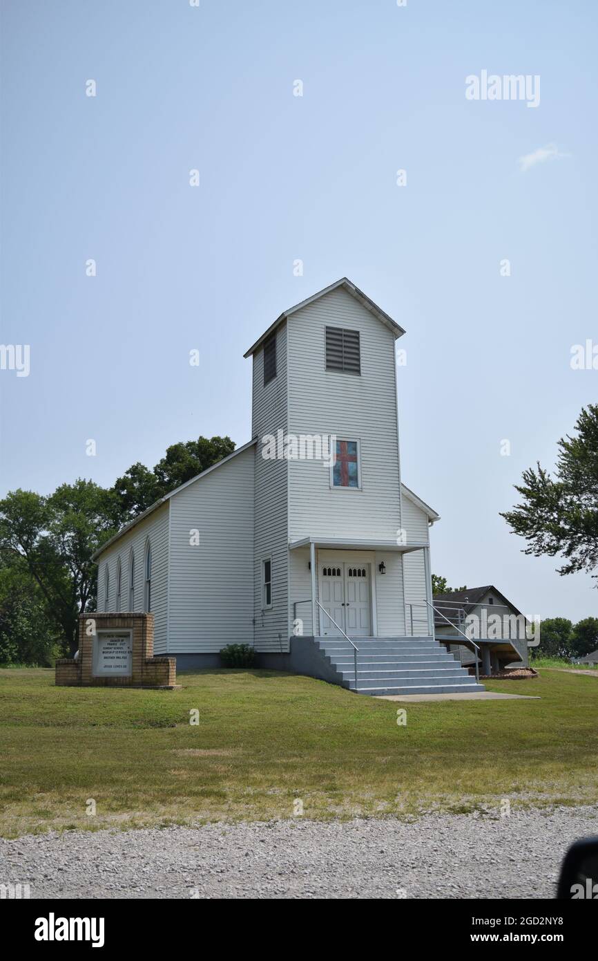 Chiesa rurale vicino Prairie City Foto Stock