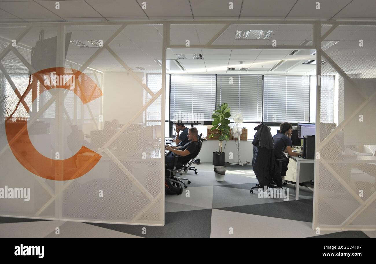 Brno, Repubblica Ceca. 11 Ott 2018. ***FILE PHOTO*** sede della società Avast Software a Brno, Repubblica Ceca, nella foto del 11 ottobre 2018. Credit: Igor Zehl/CTK Photo/Alamy Live News Foto Stock