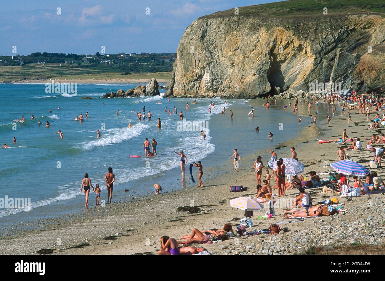 FINISTERE (29) BRETAGNA, PENISOLA DI CROZON, LA SPIAGGIA DI KERLOCH, FRANCIA Foto Stock