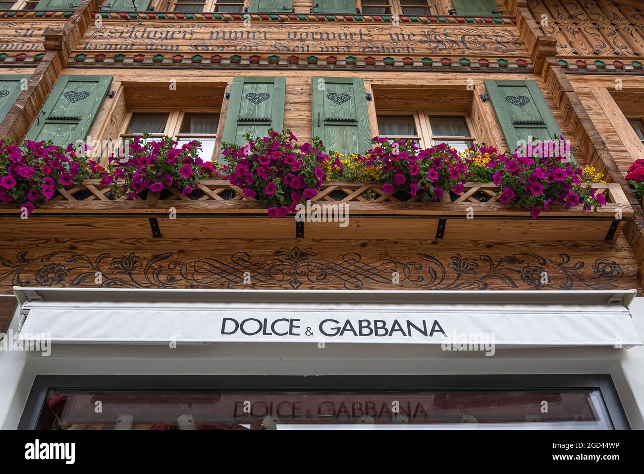 Gstaad, Svizzera - 16 luglio 2020: Negozio di moda Dolce Gabbana a Gstaad Foto Stock