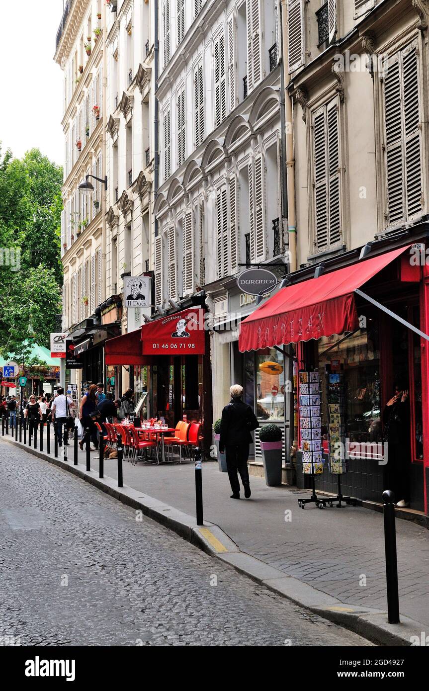 FRANCIA, PARIGI (75) 18 ° ARRONDISSEMENT, QUARTIERE DI MONTMARTRE ABBESSES Foto Stock