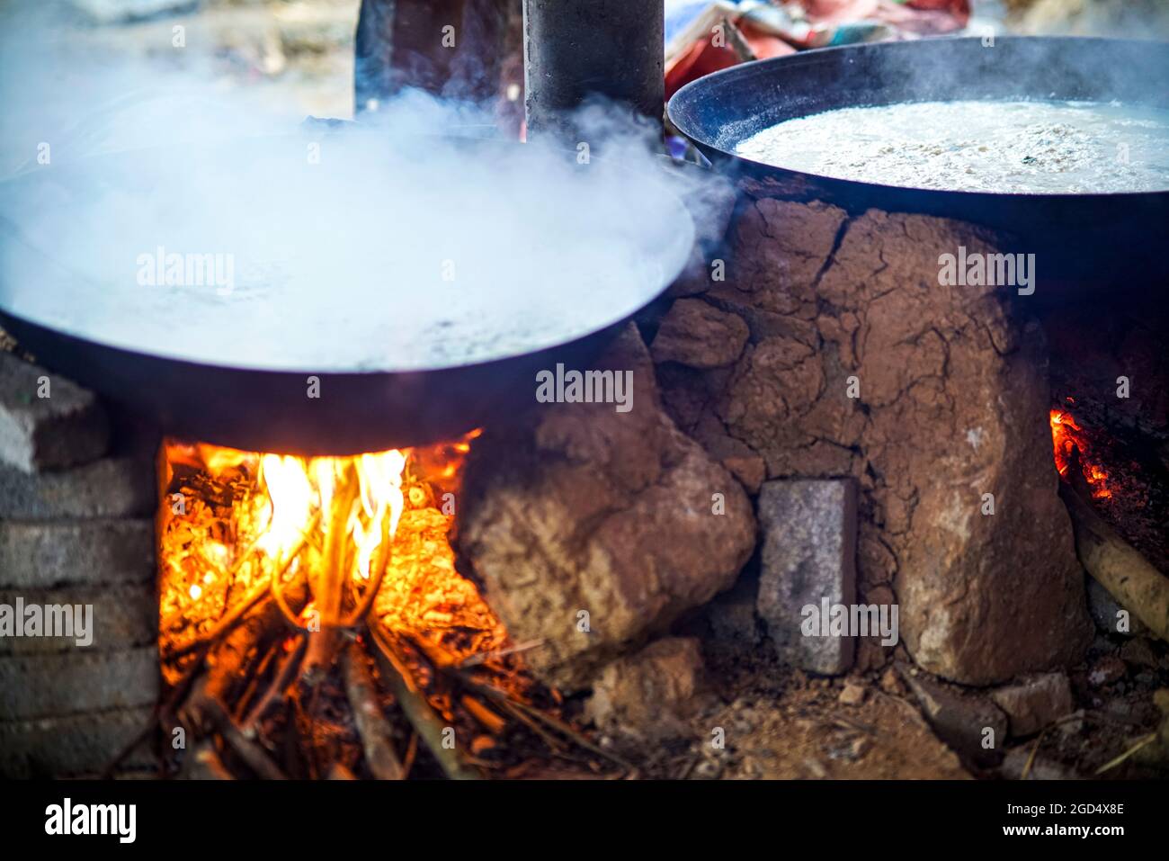 CAN può mercato del bestiame nella provincia di Lao Cai nord del Vietnam Foto Stock