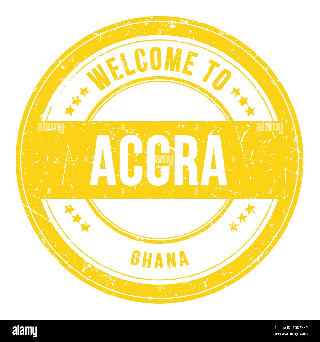 BENVENUTI AD ACCRA - GHANA, parole scritte sul francobollo rotondo giallo Foto Stock