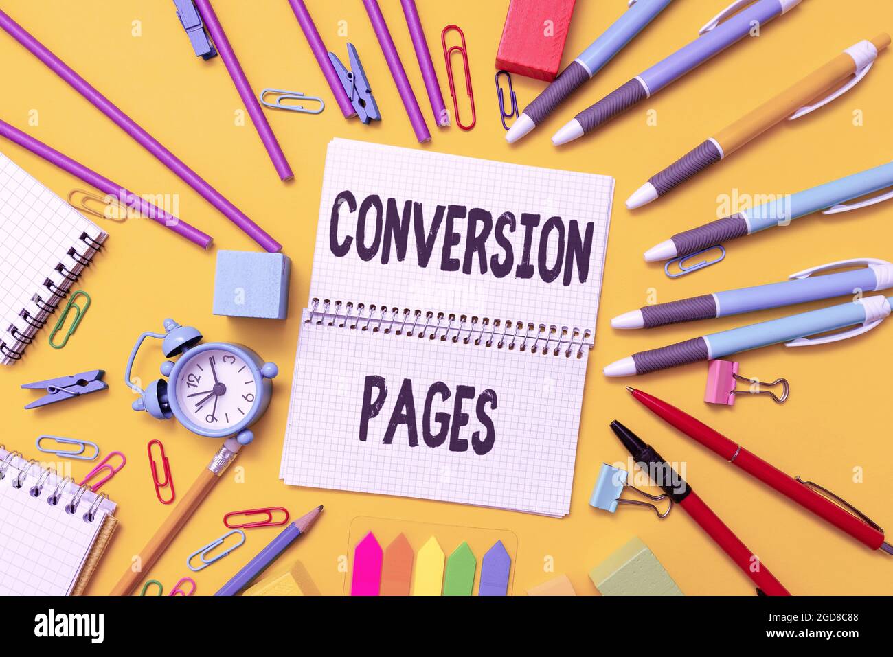 Testo che mostra le pagine di conversione dell'ispirazione. La vetrina di affari appare in risposta a cliccando su un motore di ricerca Flashy Scuola e forniture per ufficio Foto Stock