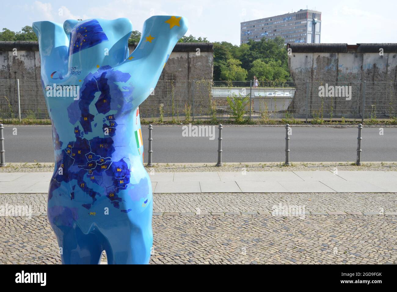 Il Muro di Berlino a Niederkirchnerstrasse a Mitte, Berlino, Germania - 24 luglio 2021. Foto Stock