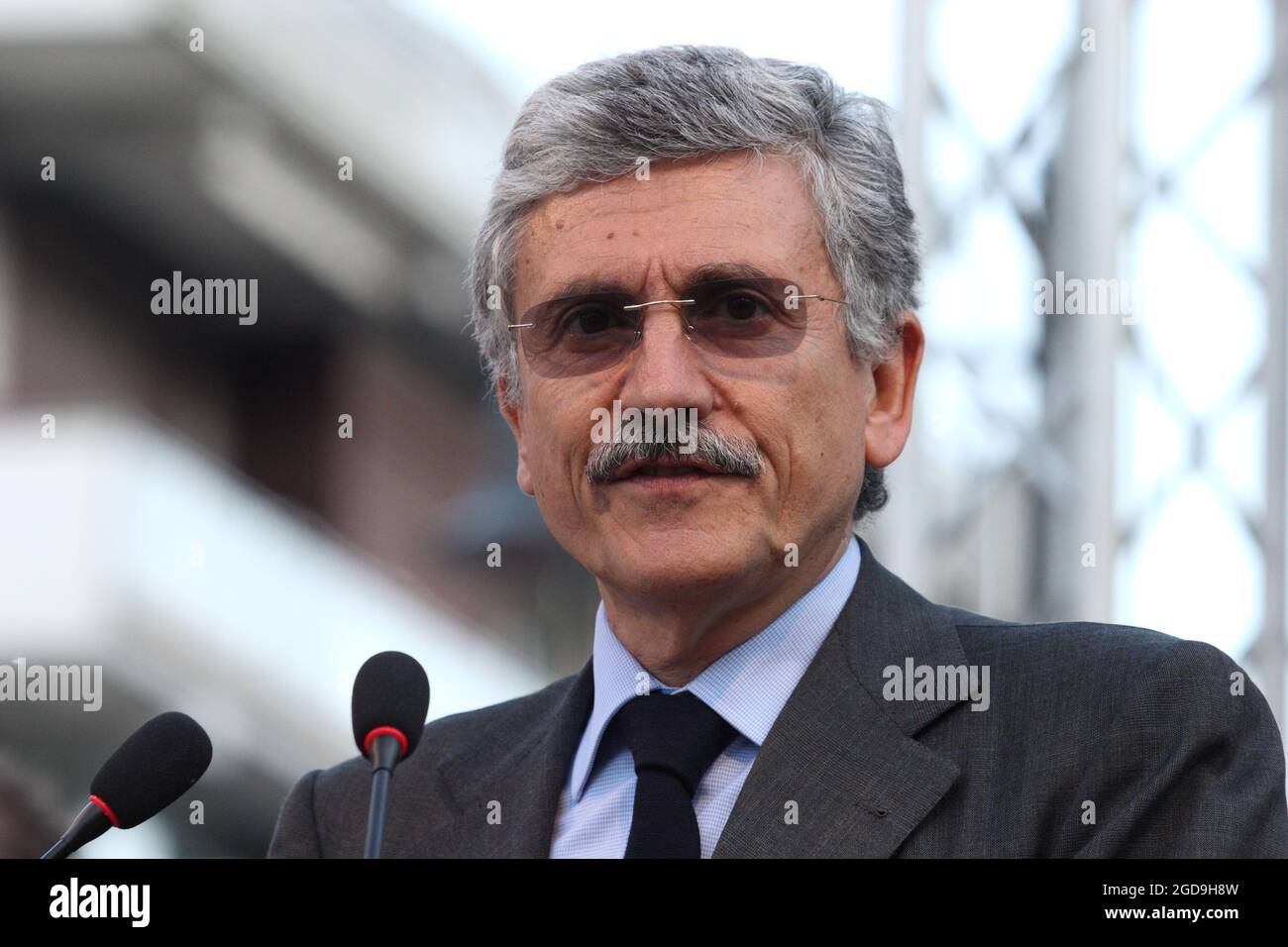 Massimo D'Alema - Cassino, Italia - 10 maggio 2011 Foto Stock