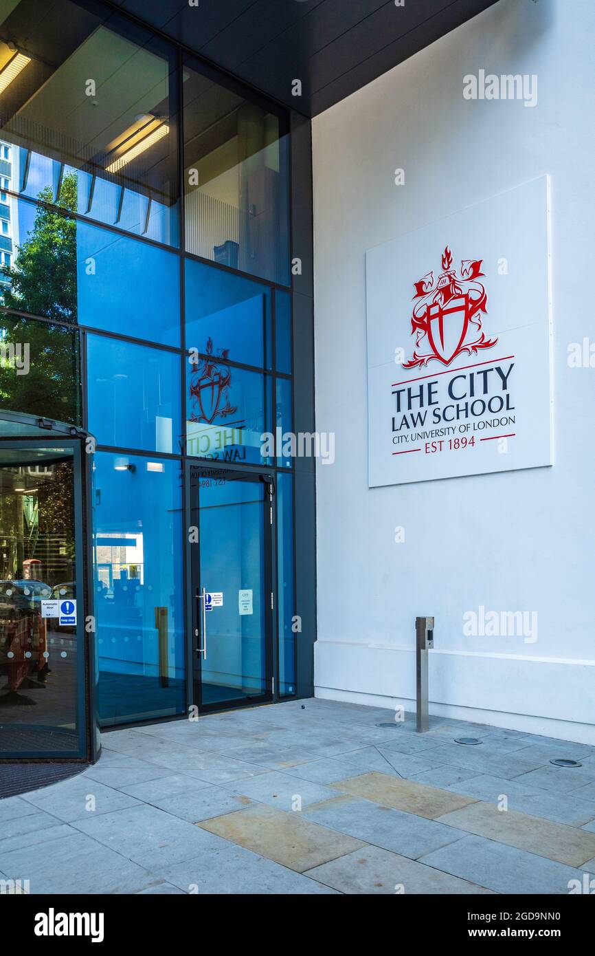 L'edificio della City Law School in Sebastian Street nel centro di Londra. Parte della città, Università di Londra. Architetti WilkinsonEyre 2021. Foto Stock