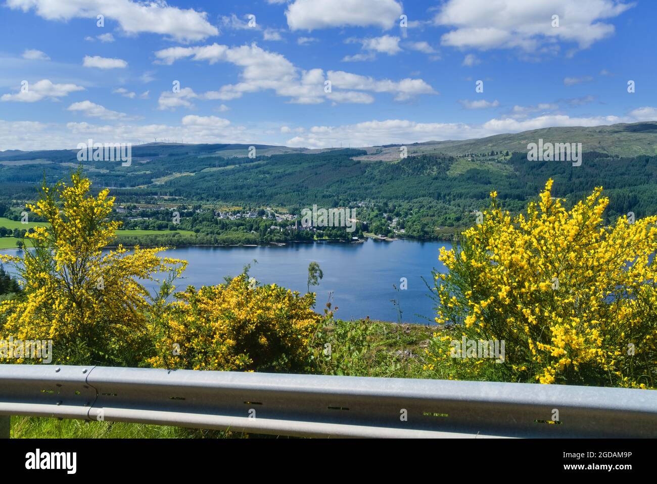 Guardando giù su Fort Augustus, Loch Ness, da B862, lato sud segreto del lago, turistico, escursionista, visitatore, Change House trail, passeggiata, tranquilla, senza disco Foto Stock