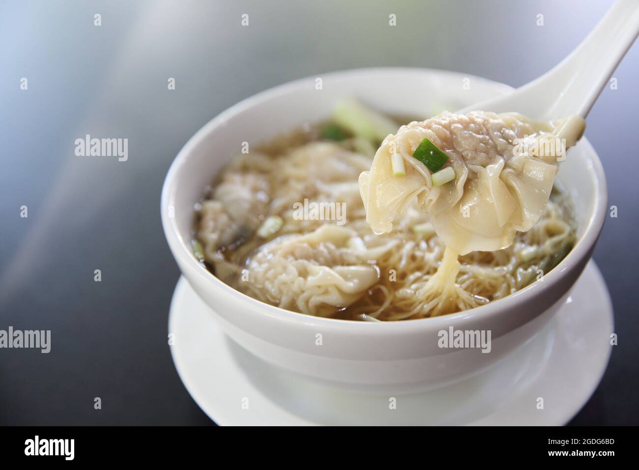 noodle e gnocchi in primo piano Foto Stock