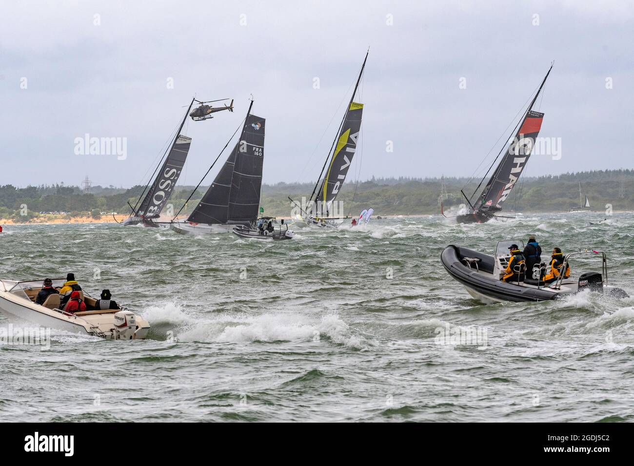 Cowes Isle of Wight, Regno Unito. 8 agosto 2021. Concorrenti della Rolex Fastnet Race 2021. Credit: Gary Blake/Alamy Live News Foto Stock