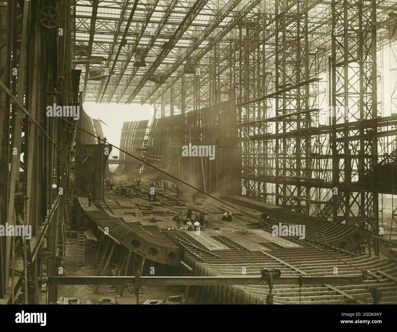 Costruire il RMS Mauretania a Swan Hunter a Tyneside, Regno Unito Foto Stock