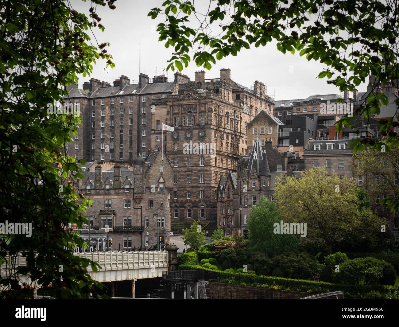 The City Chambers, paesaggio urbano di Edimburgo Foto Stock