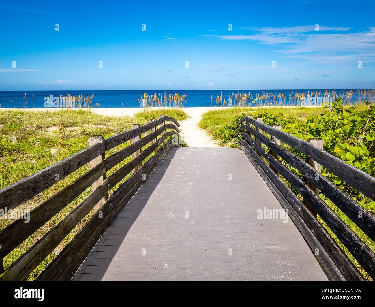 Passerella verso Nokomis Beach nel sud-ovest della Florida sul Golfo del Messico a Nokomis Florida USA Foto Stock