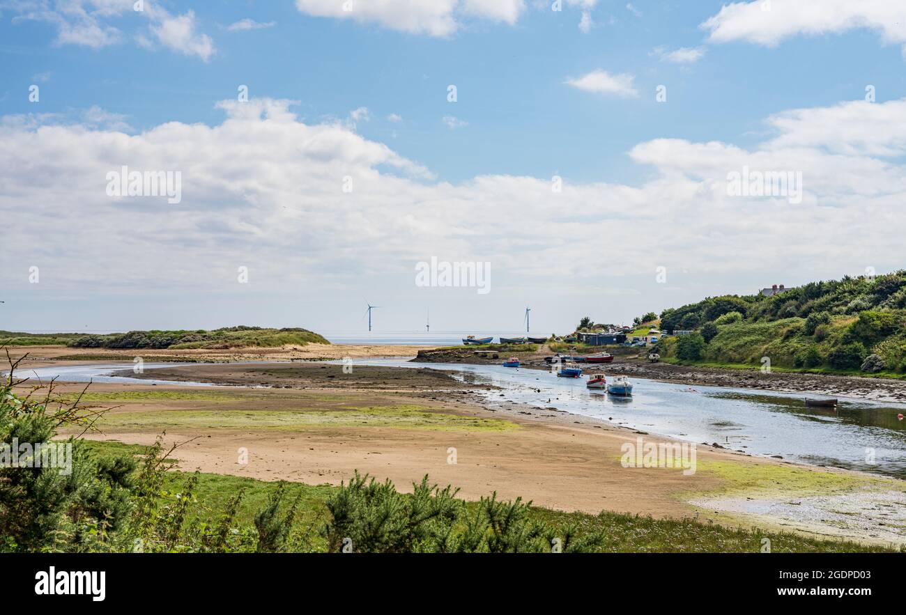 Foce del fiume Wansbeck nel Northumberland, che mostra Sandy Bay e Cambois Foto Stock