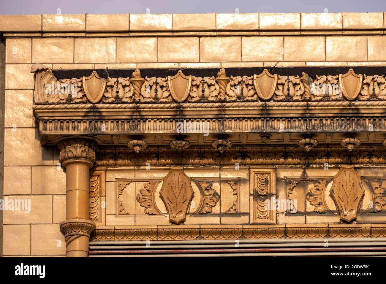 Dettaglio dei lavori di costruzione del 1920 sul Palazzo dei Diaconi, 116 N Main St, Colfax, WA 99111, USA Foto Stock