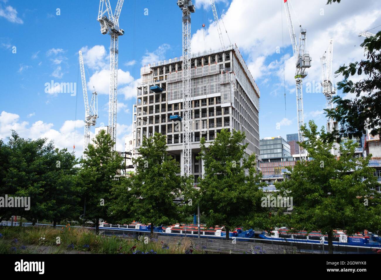 Londra, Inghilterra – 2021 : cantiere della East Bank, Queen Elizabeth Olympic Park, Stratford, Regno Unito, Foto Stock