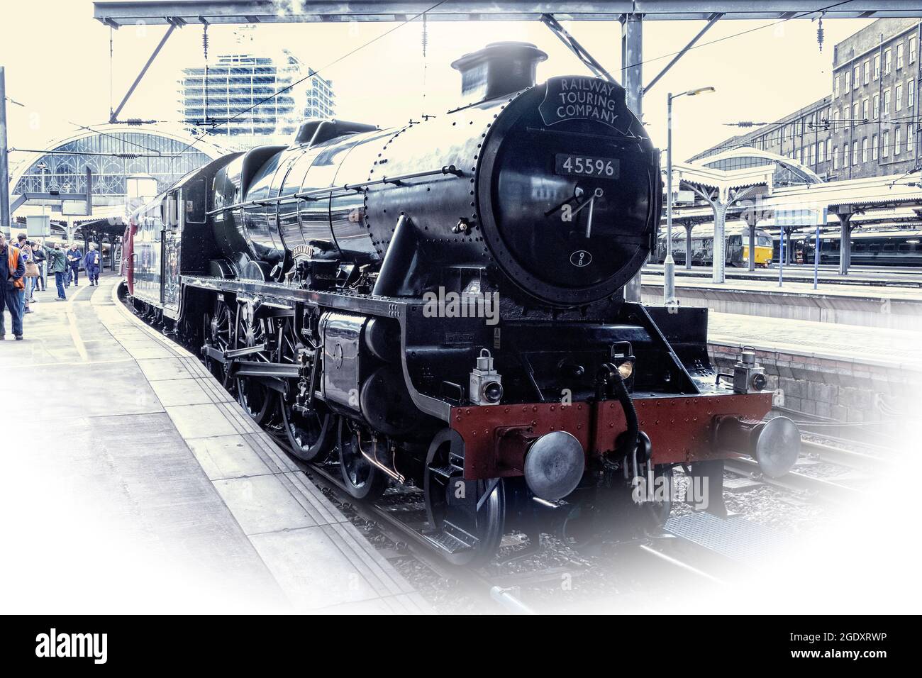 The West Somerset Steam Express 14/8/2021. Trainato dalla locomotiva 45596 Bahamas.in Paddington Station London UK Foto Stock