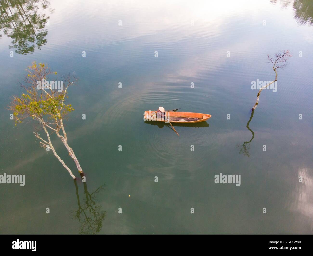 Lago Tuyen Lam di Nizza nella città di da Lat provincia di Lam Dong Vietnam meridionale Foto Stock